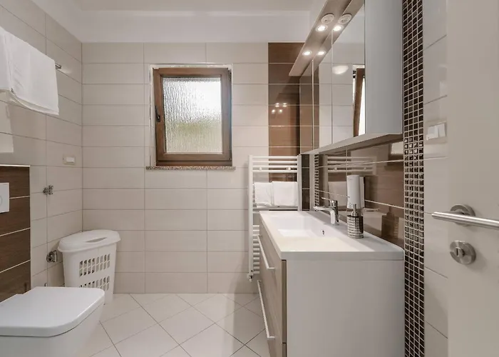 La Vigna Blu Villa *